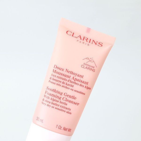 Заспокійливий пінний крем з альпійськими травами Clarins Soothing Gentle Foaming Cleanser With Alpine Herbs 8656534432678 фото Заспокійливий пінний крем з альпійськими травами Clarins Soothing Gentle Foaming Cleanser With Alpine Herbs 8656534432678 фото